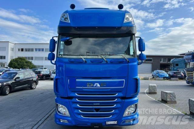 DAF XF510 6x2 커튼사이더 트럭