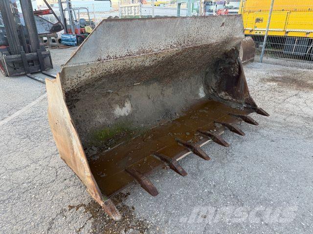  DIV. SCHAUFEL  휠로우더