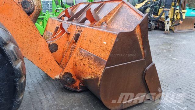 Fiat Kobelco W 270  휠로우더