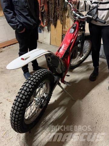  Gasgas 125 ccm 기타 트럭