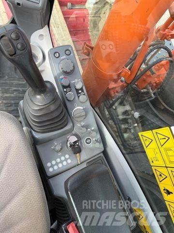 Hitachi ZX 210 LC 대형 굴삭기 29톤 이상