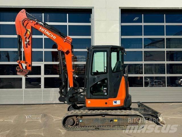 Hitachi ZX48U-5 소형 굴삭기 7톤 미만
