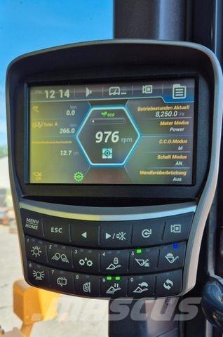 Hyundai HL 960 XT  휠로우더