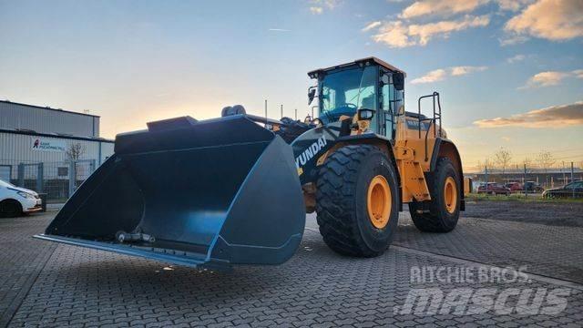 Hyundai HL970A XT  휠로우더