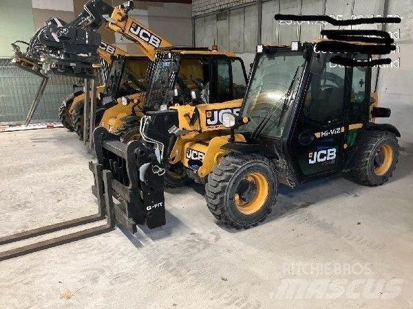JCB 525-60 TS 텔러 핸들러