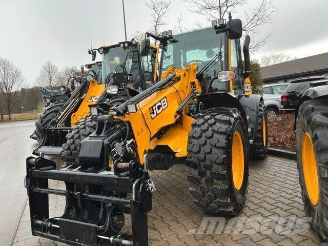 JCB TM 320  휠로우더