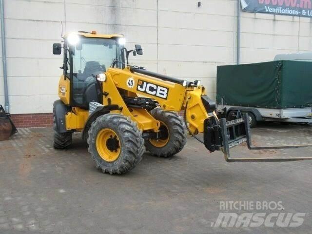 JCB TM220 Agri 프론트 로더 및 굴착기