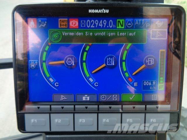 Komatsu PW 160-10  휠 굴삭기