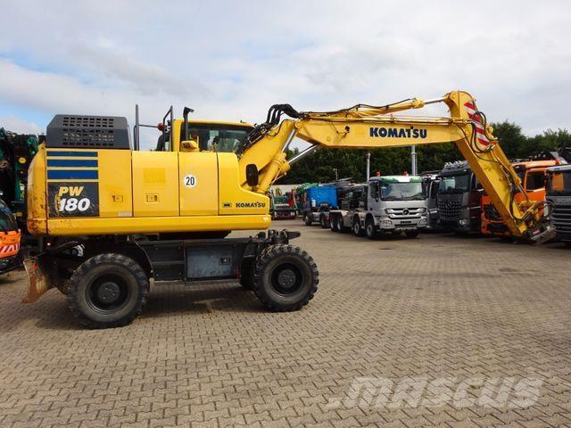 Komatsu PW180-11  휠 굴삭기
