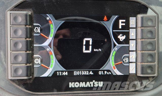 Komatsu WA 70 M-8  휠로우더
