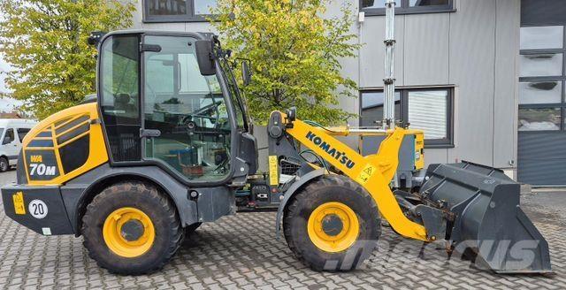 Komatsu WA 70 M-8  휠로우더