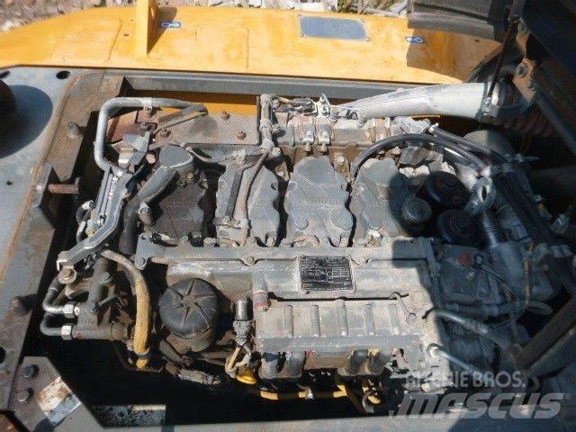 Liebherr R924 LC 대형 굴삭기 29톤 이상