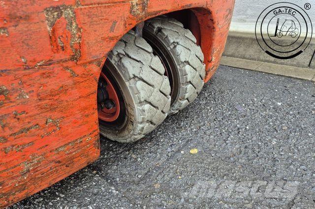 Linde E16 전동 지게차