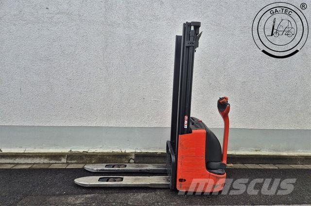 Linde L12 하이 리프트 오더 피커