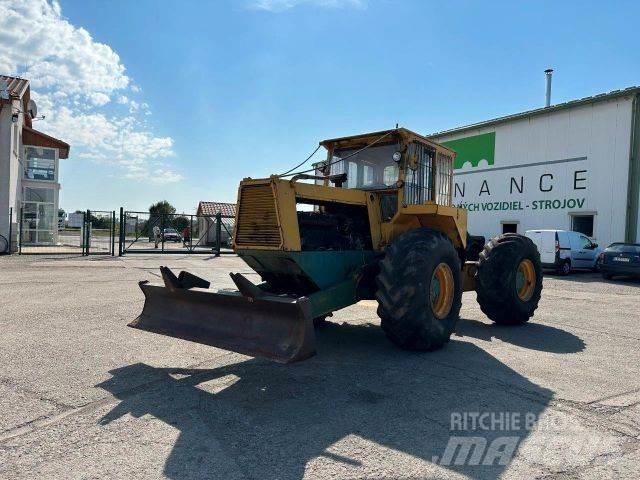 LKT 120 4x4 VIN 983 원목 하베스터