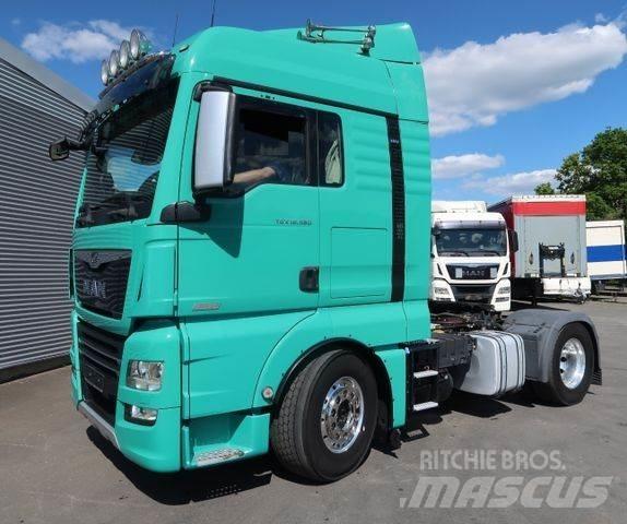 MAN TGX 18.560 FLLS 트랙터 유닛