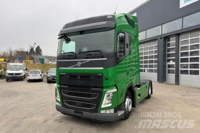 MAN TGX 33.520 6x4 트랙터 유닛