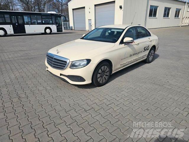 Mercedes-Benz E 200 자동차