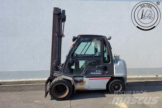 Nissan YG1D2A320 디젤 지게차