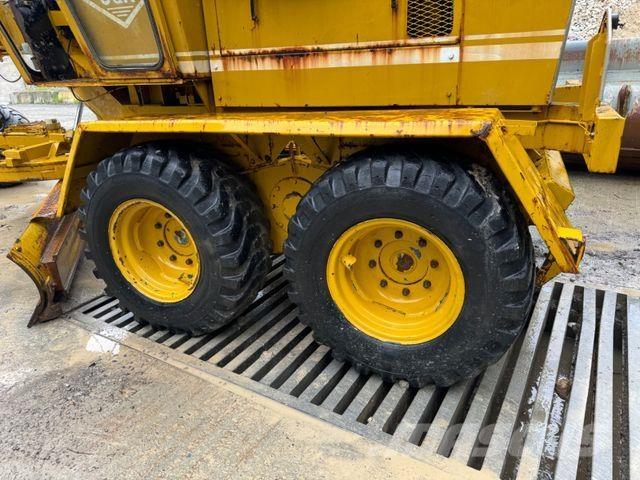 O&K O&amp;K GRADER 아스팔트 포장장비