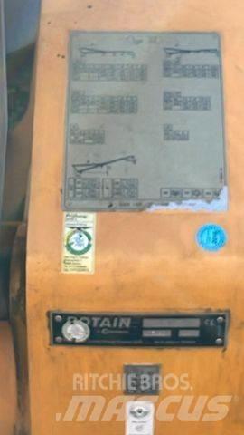 Potain IGO 32 타워 크레인