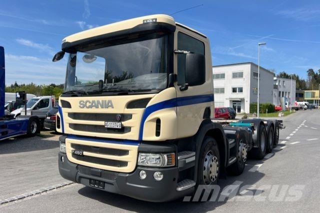 Scania P450 10x4 새시 운전실 트럭