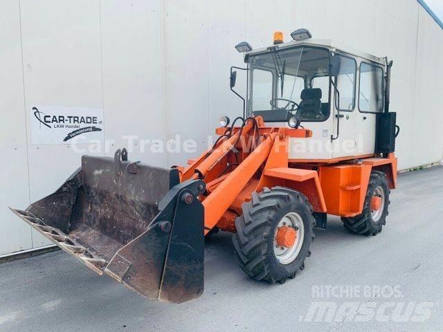 Schaeff SKB 902 백호로더