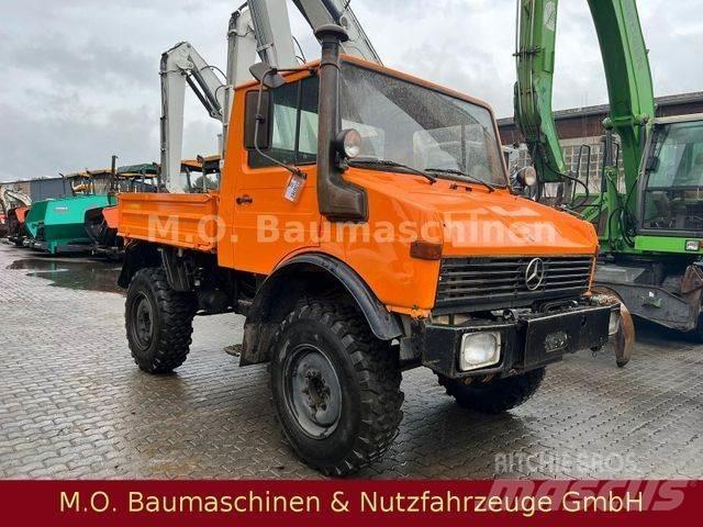 Unimog U 1000/ 424 덤프 트럭