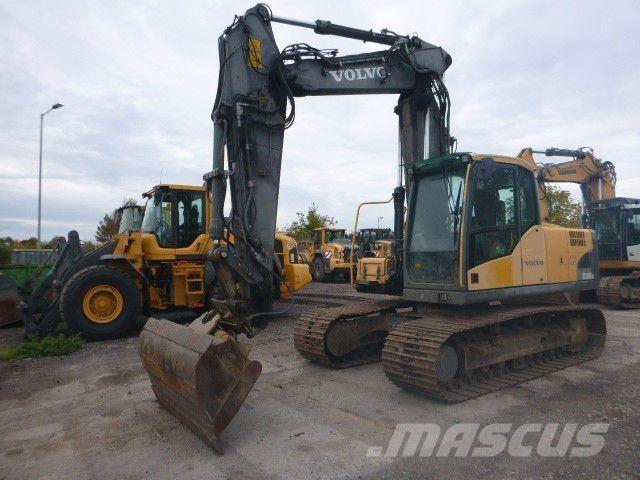 Volvo EC 160 대형 굴삭기 29톤 이상
