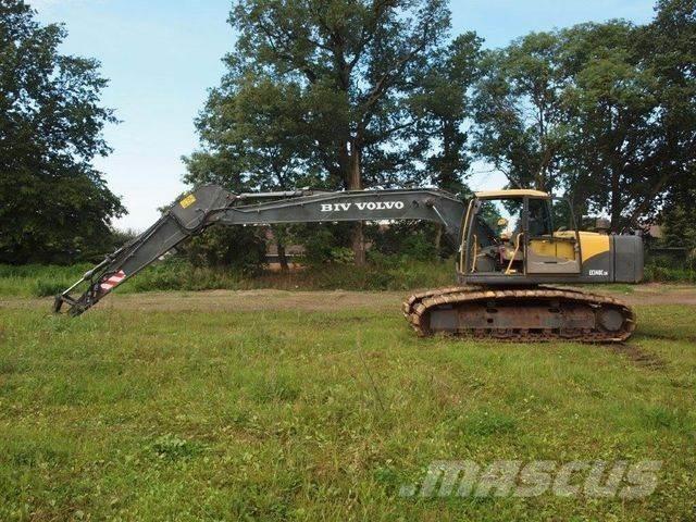 Volvo EC140 CLM 대형 굴삭기 29톤 이상