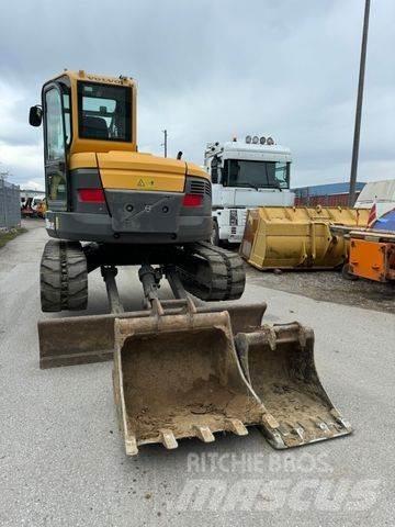 Volvo ECR 88 PLUS 대형 굴삭기 29톤 이상