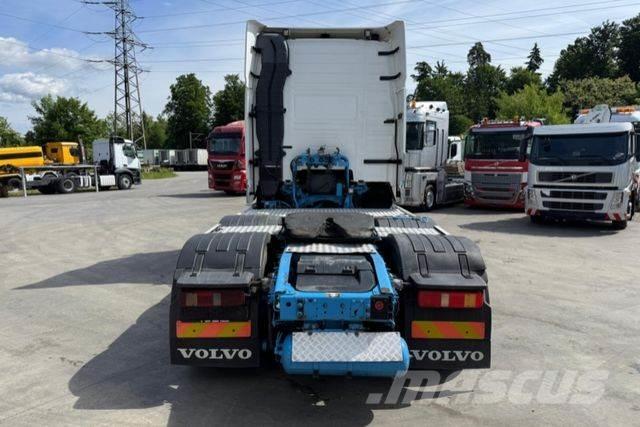 Volvo FH16-750 6x2 트랙터 유닛