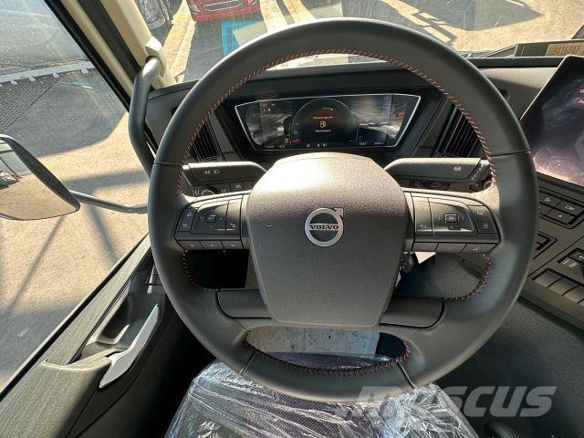Volvo FMX 500 8x4 새시 운전실 트럭