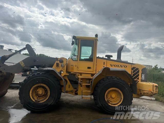 Volvo L 120 E  휠로우더