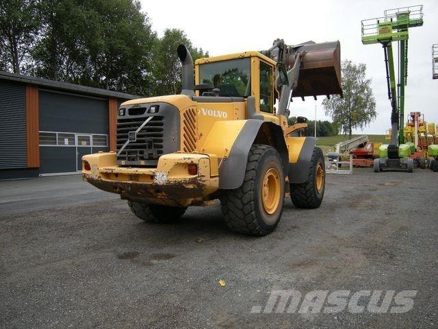 Volvo L 120 E  휠로우더