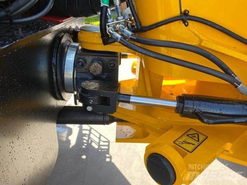 JCB TM 320 텔러 핸들러