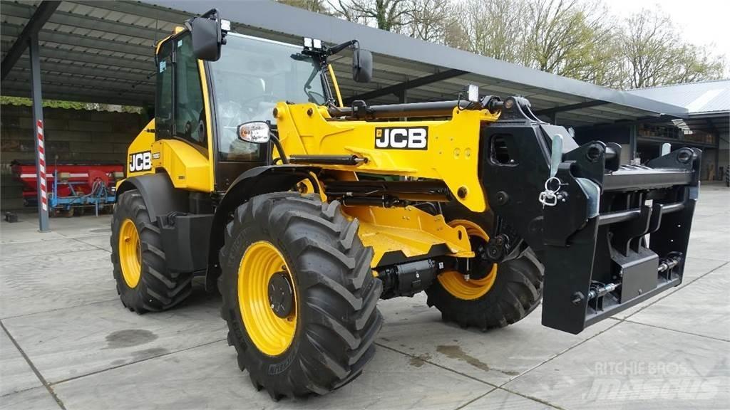 JCB TM 320 S 텔러 핸들러