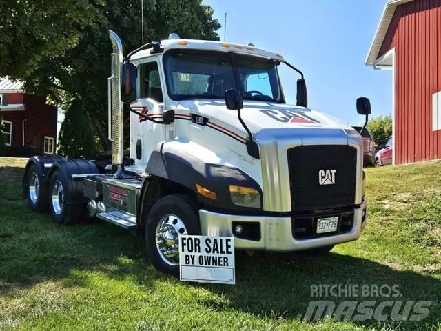 CAT Truck 패널 화물차