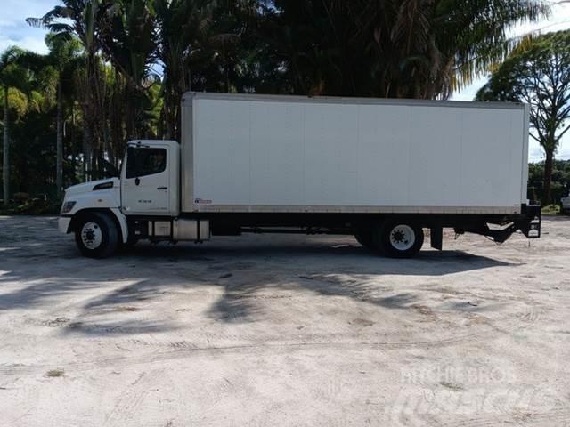 Hino 268 Box Truck 패널 화물차