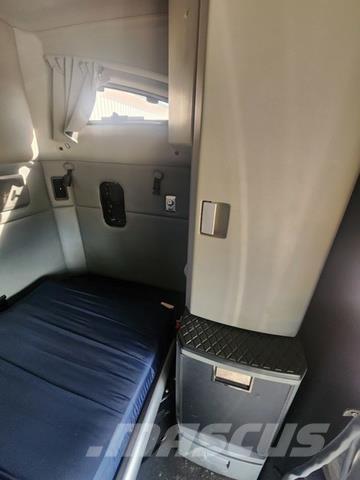 Kenworth T880 기타