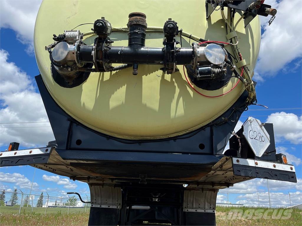 Advance  탱커 트레일러