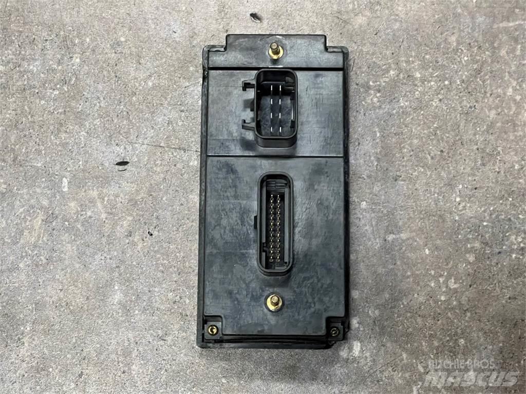 Autocar  일렉트로닉스