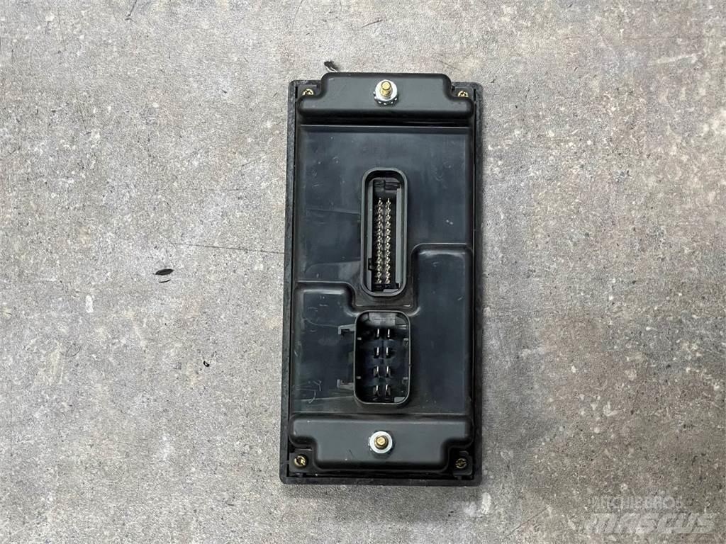 Autocar  일렉트로닉스