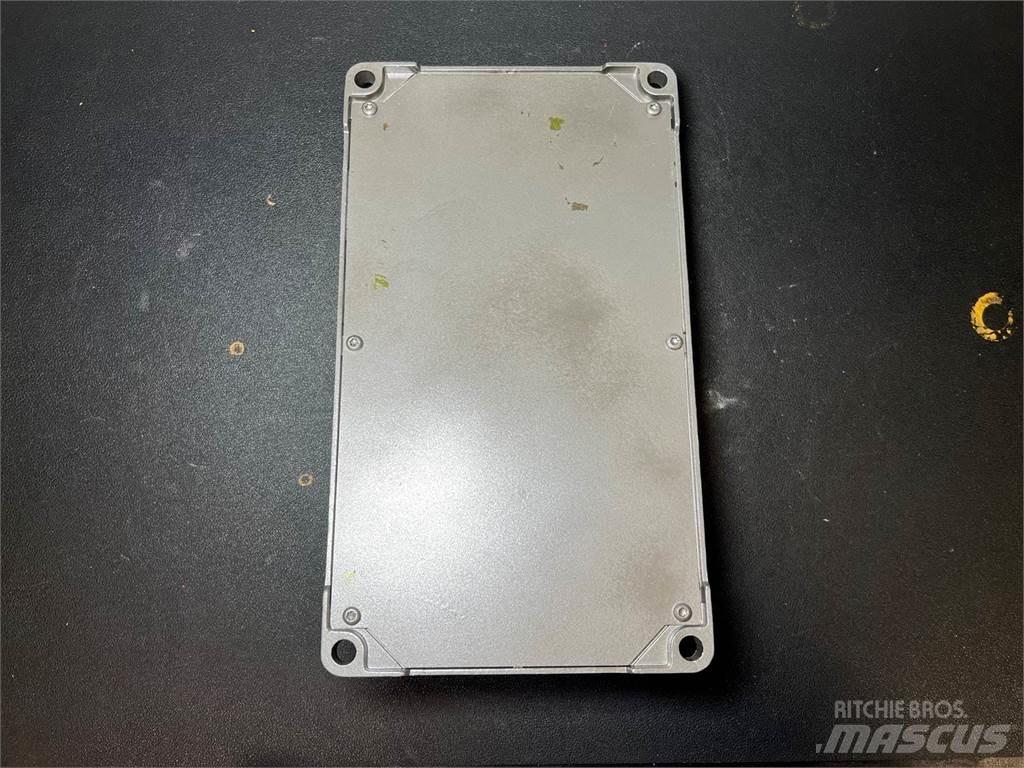 Autocar  일렉트로닉스