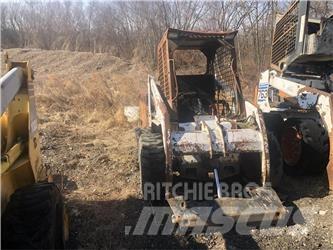 Bobcat 753  스키드로더