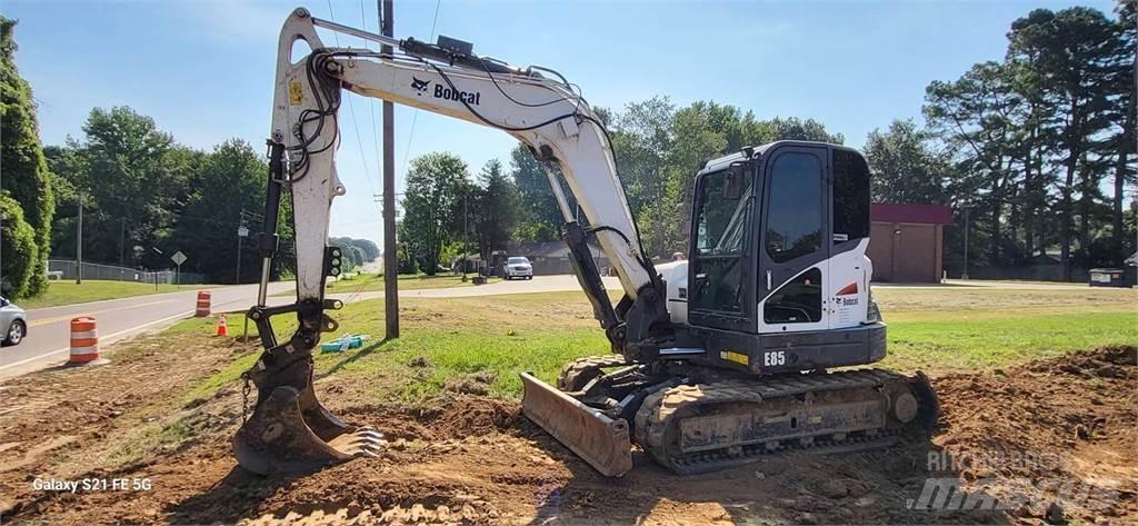 Bobcat E85 소형 굴삭기 7톤 미만