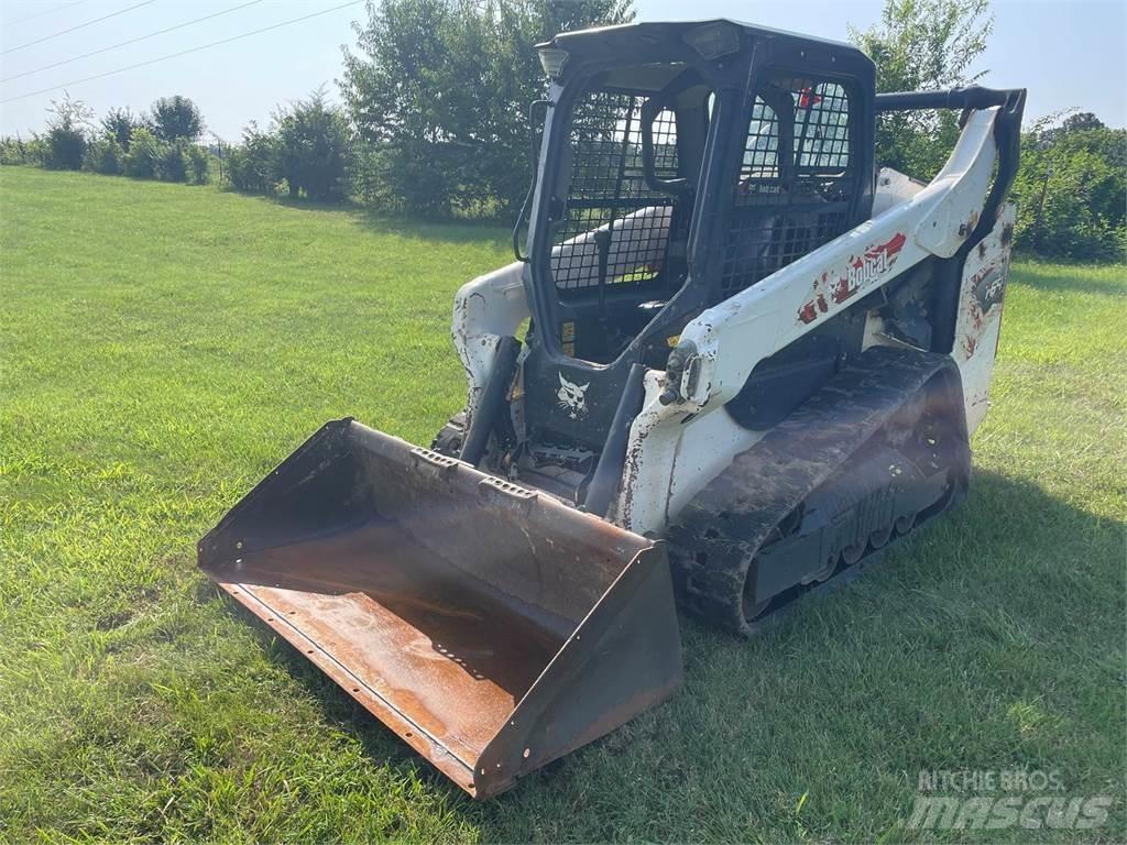 Bobcat T64  스키드로더