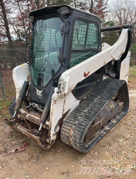 Bobcat T76  스키드로더