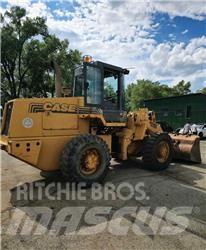 CASE 621B  휠로우더