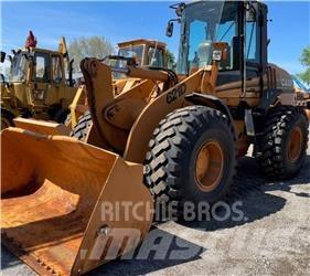 CASE 621D  휠로우더